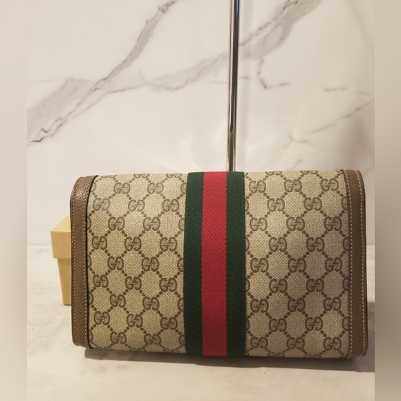 ***Sold via Merc@ri Platform*** Authentic Gucci - Picture 10 of 10